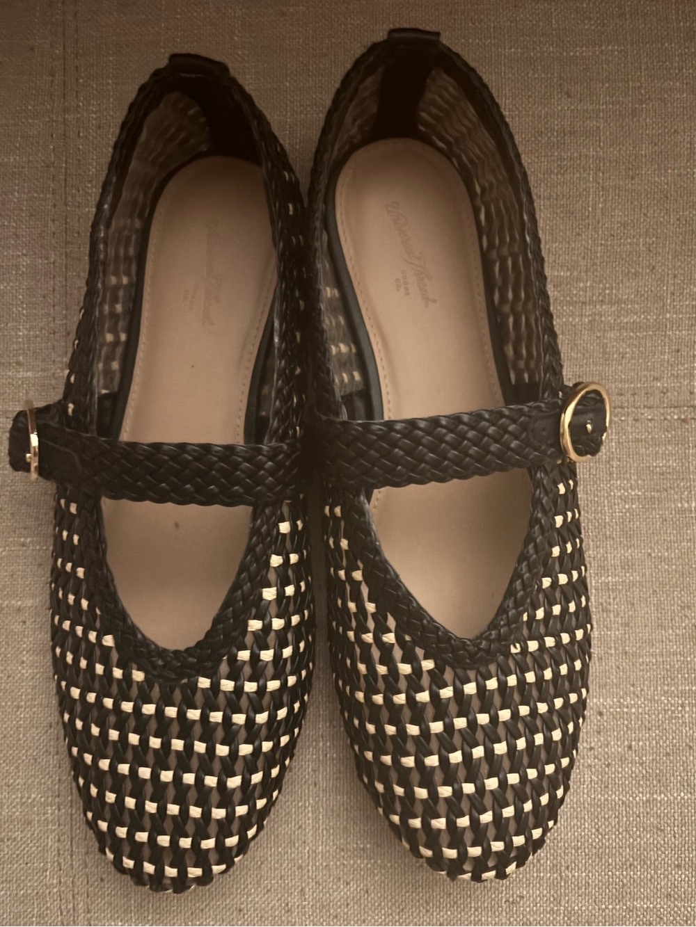 Universal Thread Black and Cream Woven Mary Jane Flats